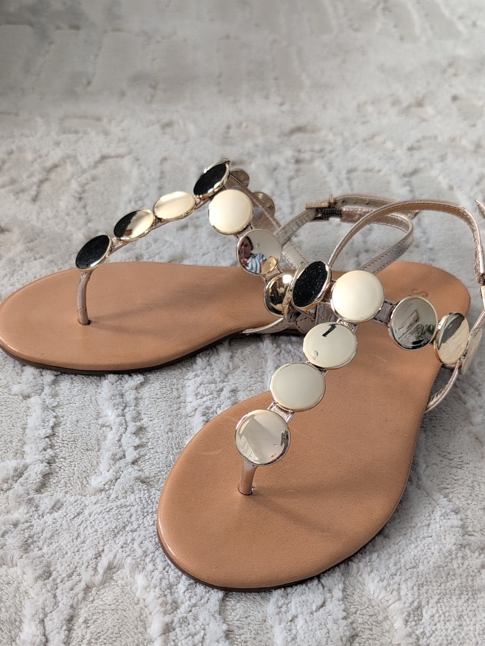 Schutz Acacia Women's Gold T-Strap Embellished Sandals Size 7B